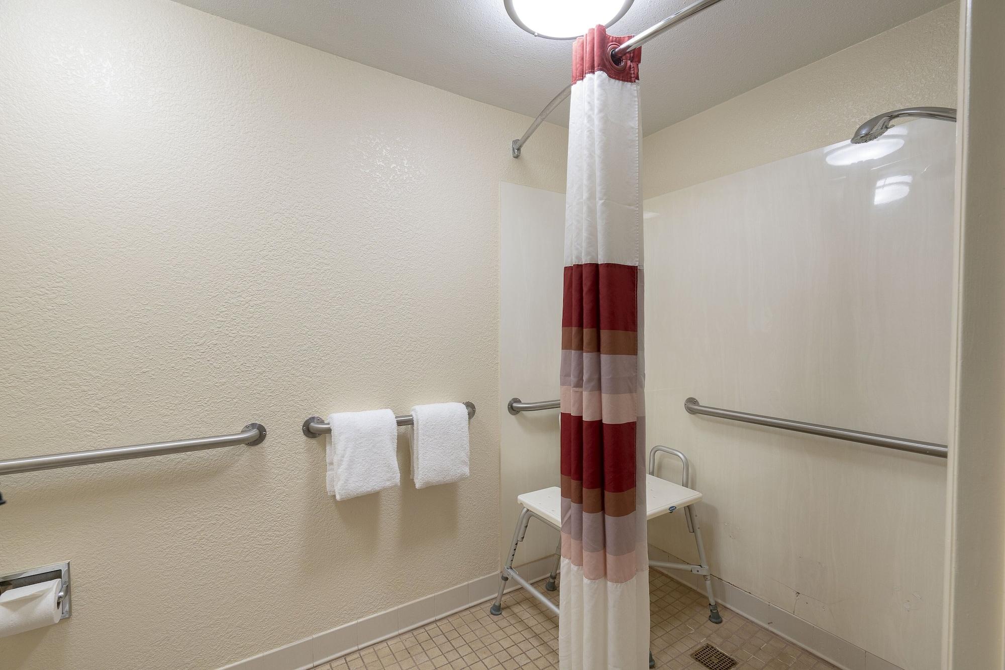 Red Roof Inn Mt Laurel Маунт-Лорел Экстерьер фото