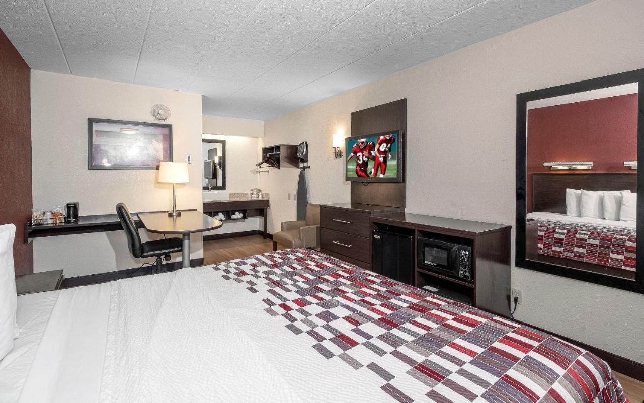 Red Roof Inn Mt Laurel Маунт-Лорел Экстерьер фото