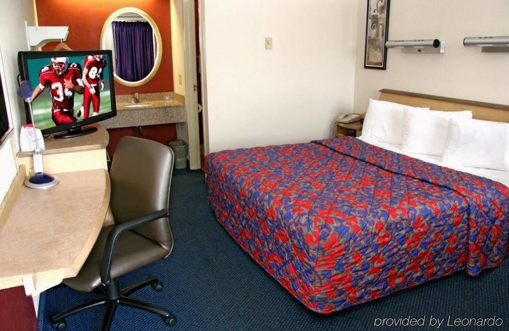 Red Roof Inn Mt Laurel Маунт-Лорел Экстерьер фото